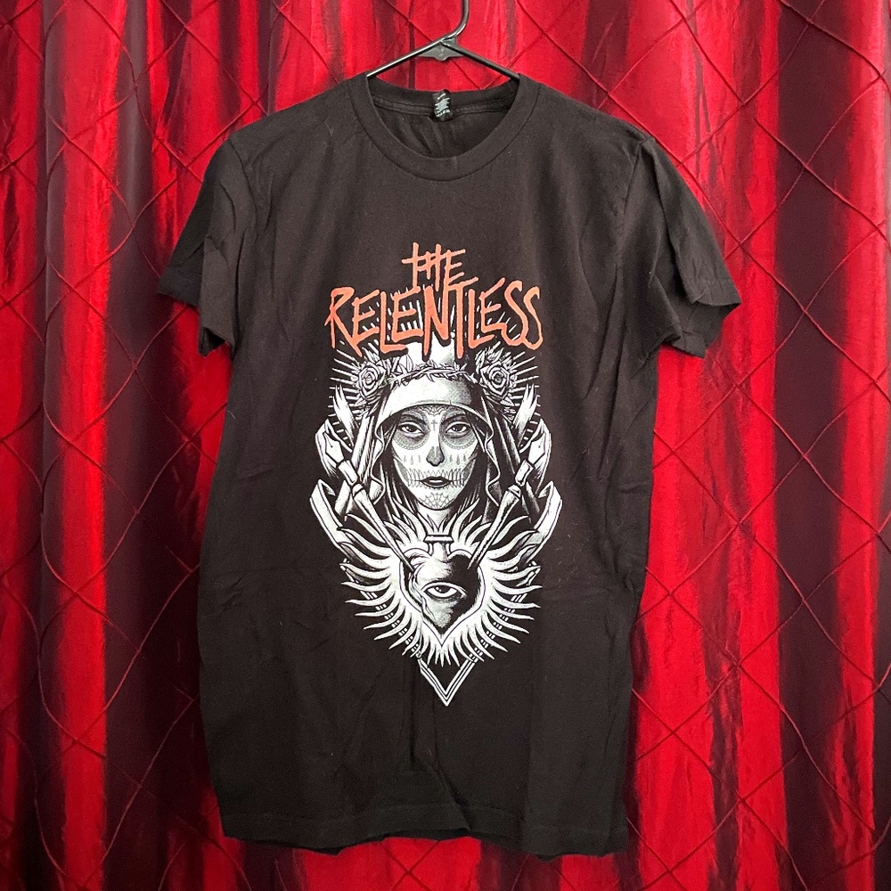 "Relentless" T-Shirt NEW
